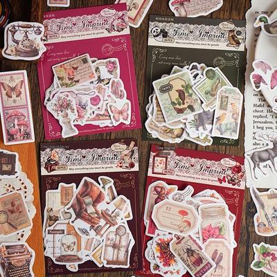 Varrás és kézimunka – Scrapbooking