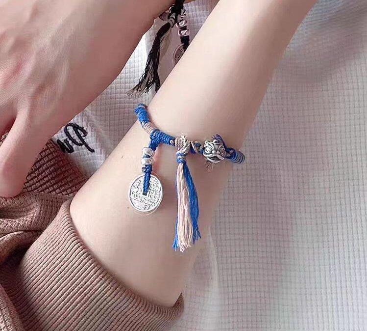 Chinese Southern Lion Coin Knit Bracelets Decorations Jewelry Fashion Gifts