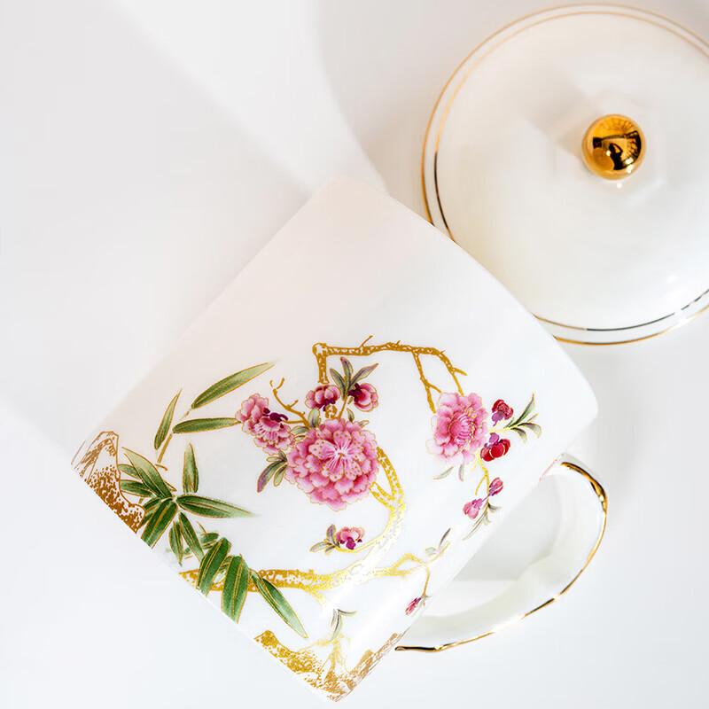 Tang Hui Exquisite Floral Ceramic Mug with Lid