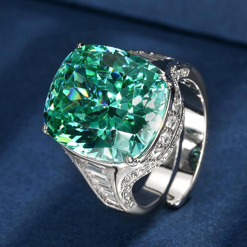 

Ювелирные изделия Медное основание с золотым покрытием Ретро Имитация Пара Зеленое Кольцо для женщин 14 * 16