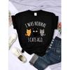 Ich war normal vor 3 Katzen Print T-Shirts Damen Lässig Mehrfarbiges T-Shirt Kleidung Hip Hop Trendy Kurzarm Sommer O-Ausschnitt T-Shirt
