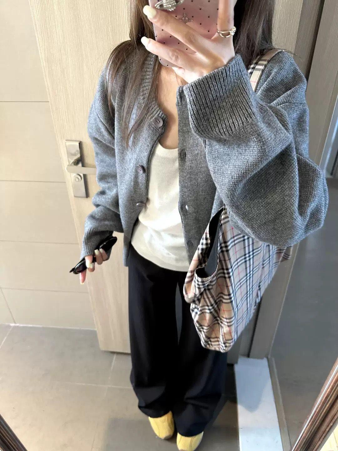 

Женский кардиган толстой вязки - Осенний корейский стиль, Свободный крой, Ленивая верхняя одежда, Черный дизайн, Готов к зиме топ. 2XL (for 130-150 lbs) серый