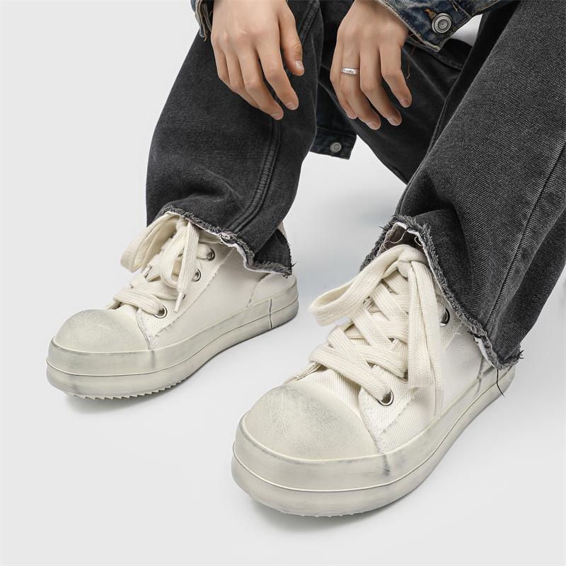 2026Nuevas Zapatillas de Lona para Hombre con Suela Gruesa Moda con Cordones Casuales Zapatos Juveniles Ligeros Cómodos para Exteriores Planos de Diseñador Zapatos para Caminar