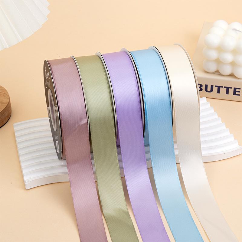 Customizable Light-Colored Double-Sided Polyester Ribbon for Florist and Gift Packaging