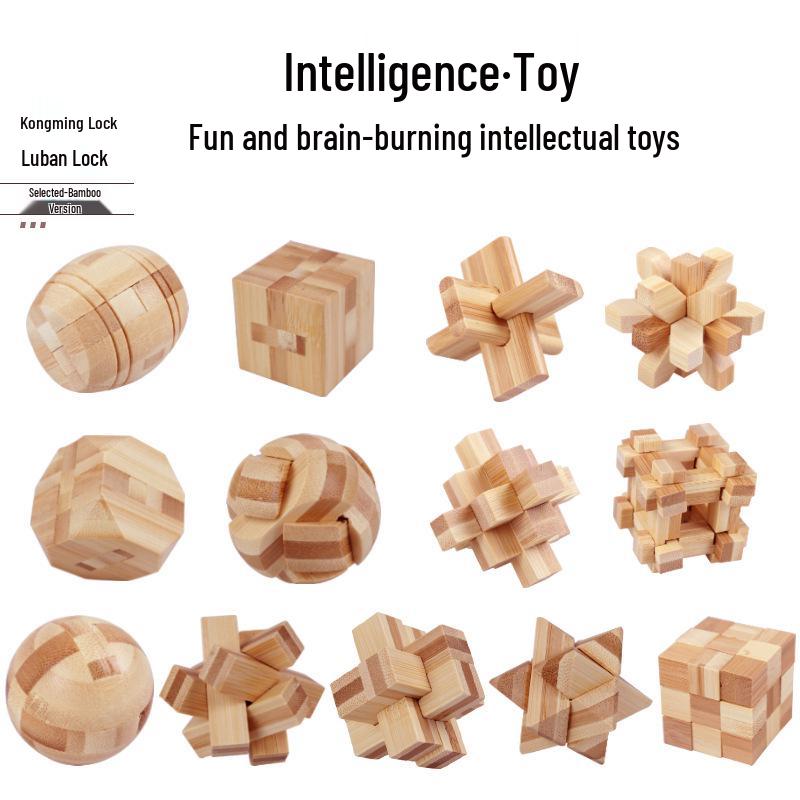 Mini Kongming Bamboo Lock: Compact 4.5 Cm Wooden Puzzle Toy for Intelligence and Dexterity Development.
