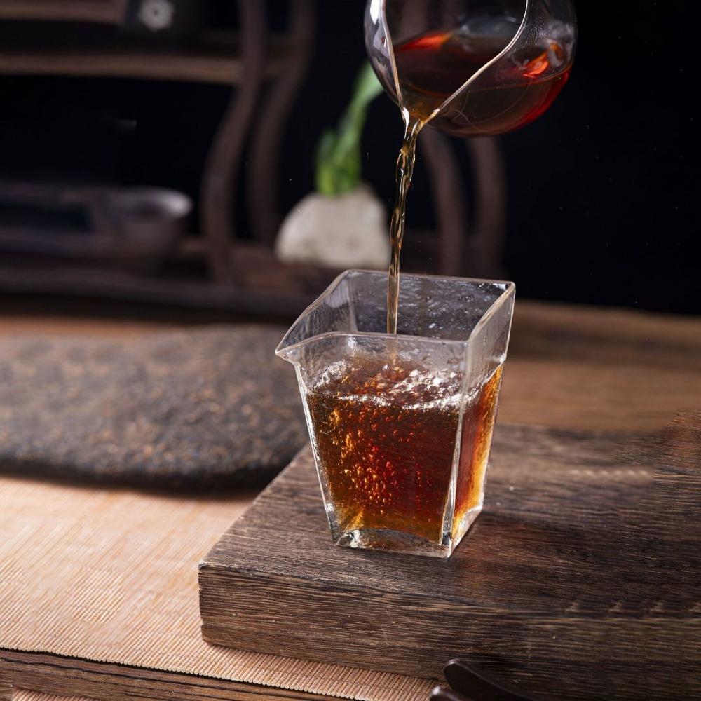 2016 Ancient Tree Ripe Pu-erh Tea -357g Yunnan, Perfect for Drinking and Gifting