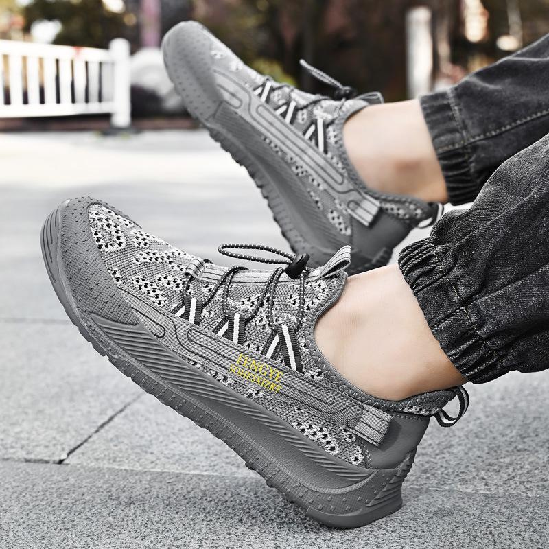 Summer Men's Shoes Breathable Outdoor Mesh Surface Shoes Mesh Shoes Fashionable Sports Shoes Casual Shoes Waterproof Tennis Shoes