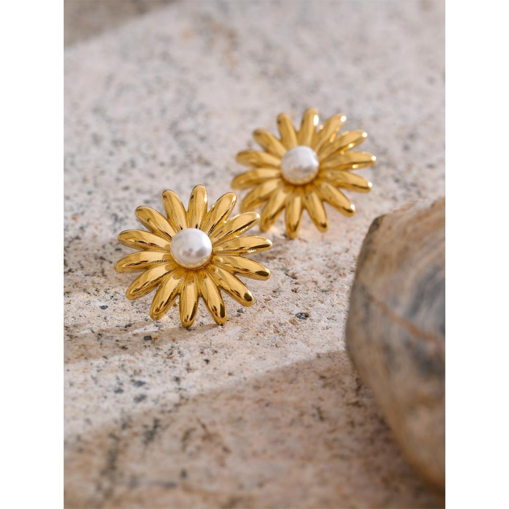 Eetit Popular Stainless Steel Pearl Flower Daily Stud Earrings Prevent Allergy Metal Summer Chic Versatile Jewelry 2025