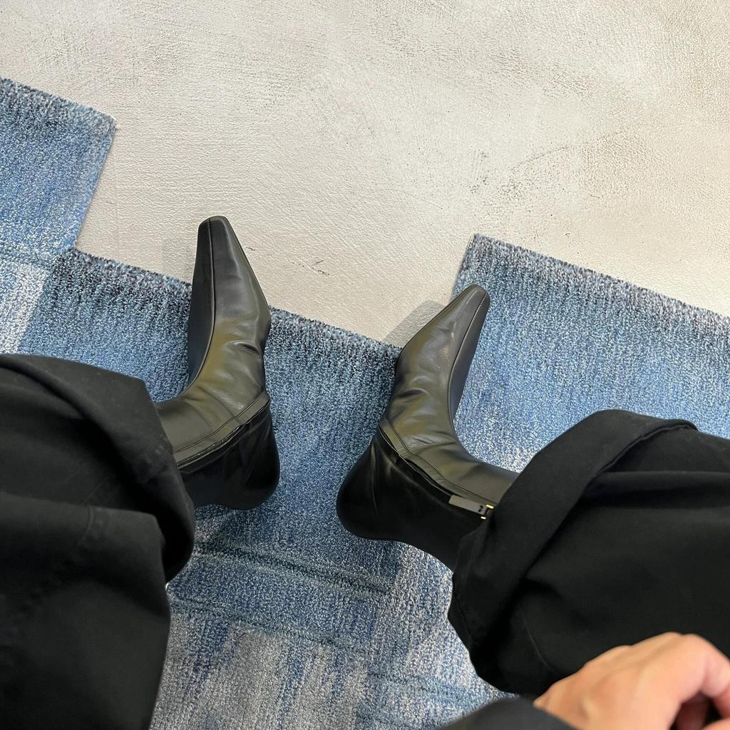 Vintage Small Square Head Thin Heel Cat Heel Side Zipper Thin Short Boots Medium Boots Women's 2025 Autumn and Winter Fashion Boots Martin Boots