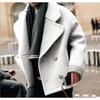 Pánský vlněný kabát s klopami, podzimní a zimní street fashion, krátký styl, odhalující ramena
