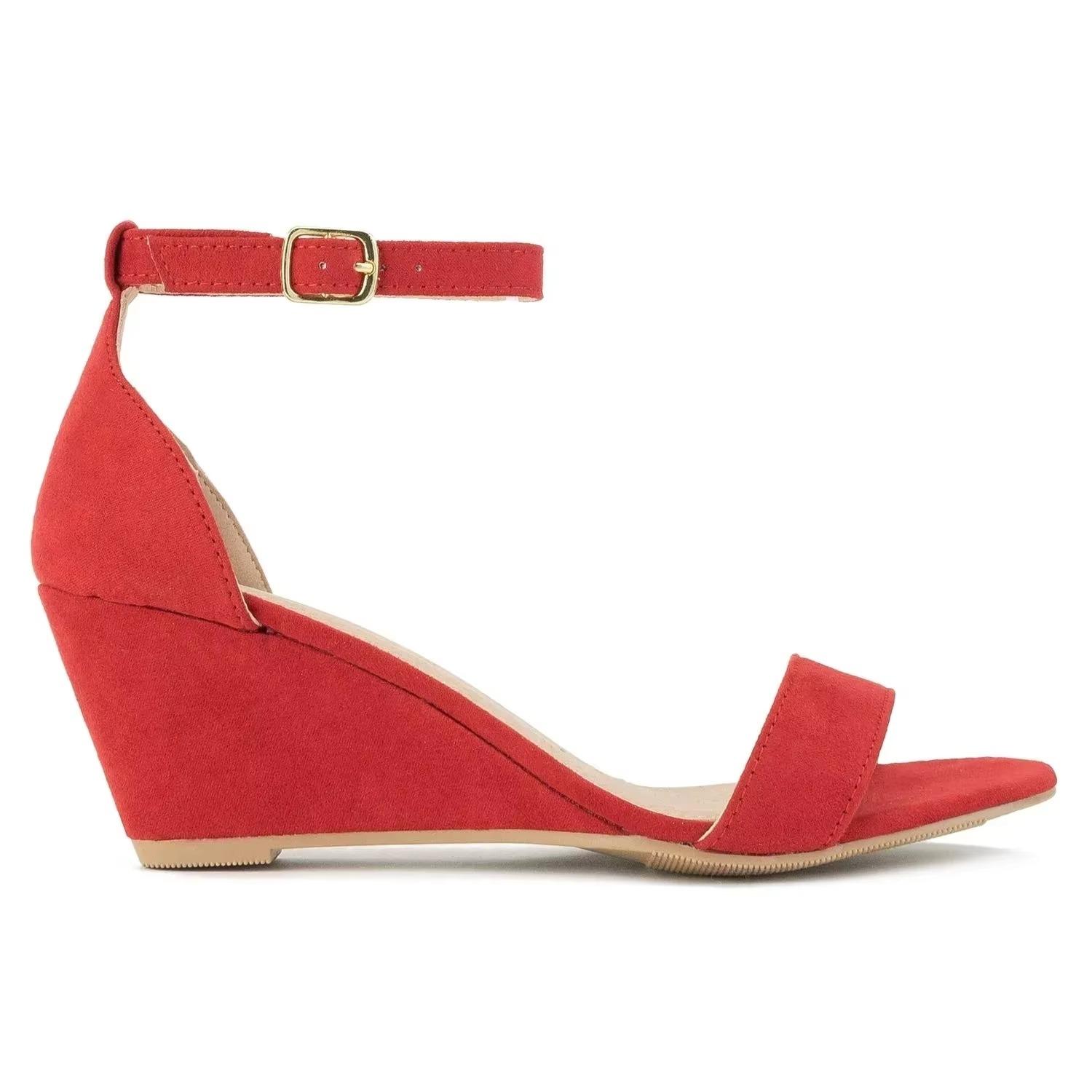 Женские босоножки — фото 4