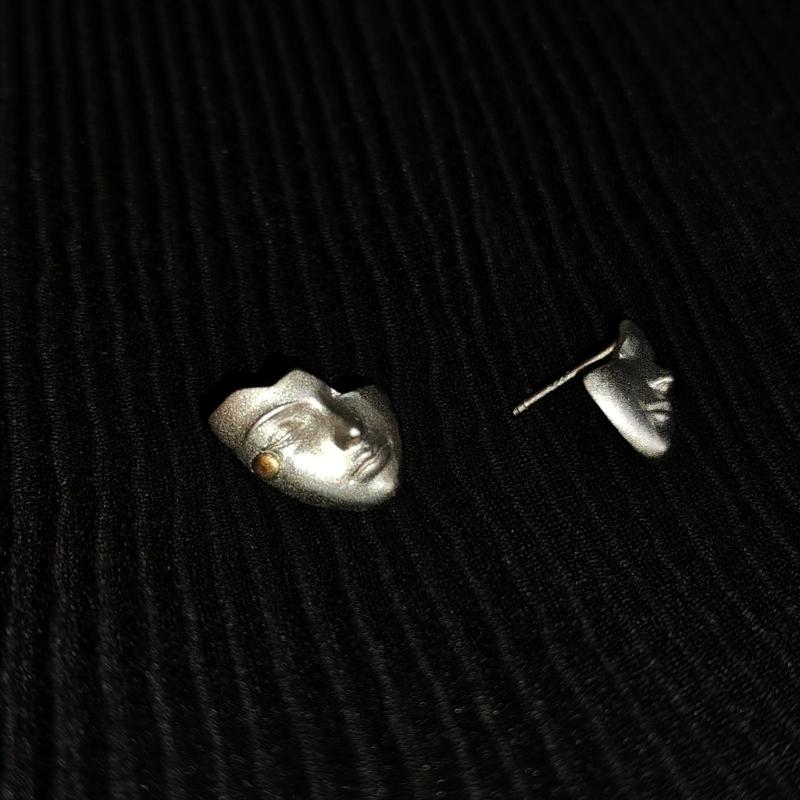 Fashion Mask Face Shape Earrings Exaggerated Artistic Design Alloy Texture Suitable for Youthful Women Various Event