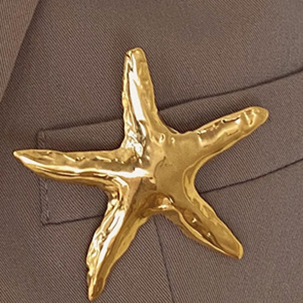 Corsage Pin Starfish Shape Brooch Unique Brooch Pin Clothing Brooch Alloy Texture for Friendship and Celebration