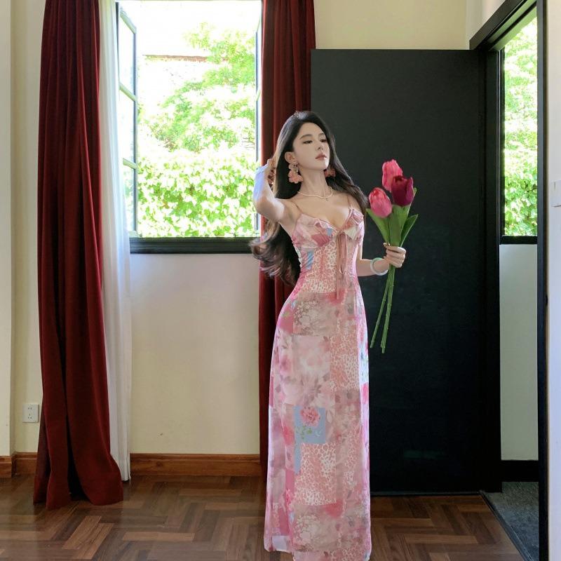 Sommerliches französisches süßes bedrucktes Kleid Strandurlaub Taillenbetontes Kleid Dali Reisekleidung Strandkleid