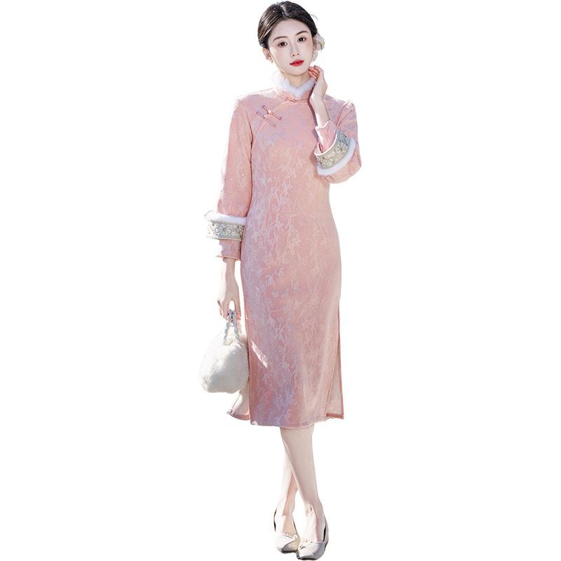 Bei Zhiyun Pink New Chinese Cheongsam Winter Clothing 1011 New High-end Atmospheric High-grade Young Models Velvet and Thicker