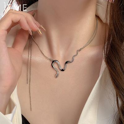 Simple Style Sparkling Snake Pendant Necklaces for Woman  Fashion Clavicle Chain Ladies Birthday Jewelry Gift