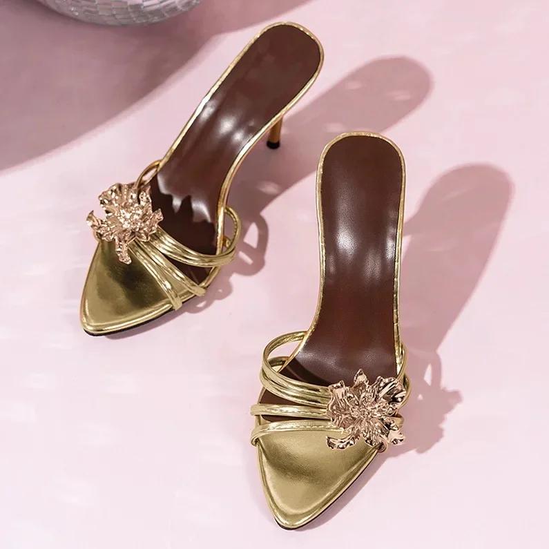 Fashion Summer 2025 Women's Comfortable British Style Floral Slides PU Material Slip-On Shoes Fashionable Pointed Toe High Heels