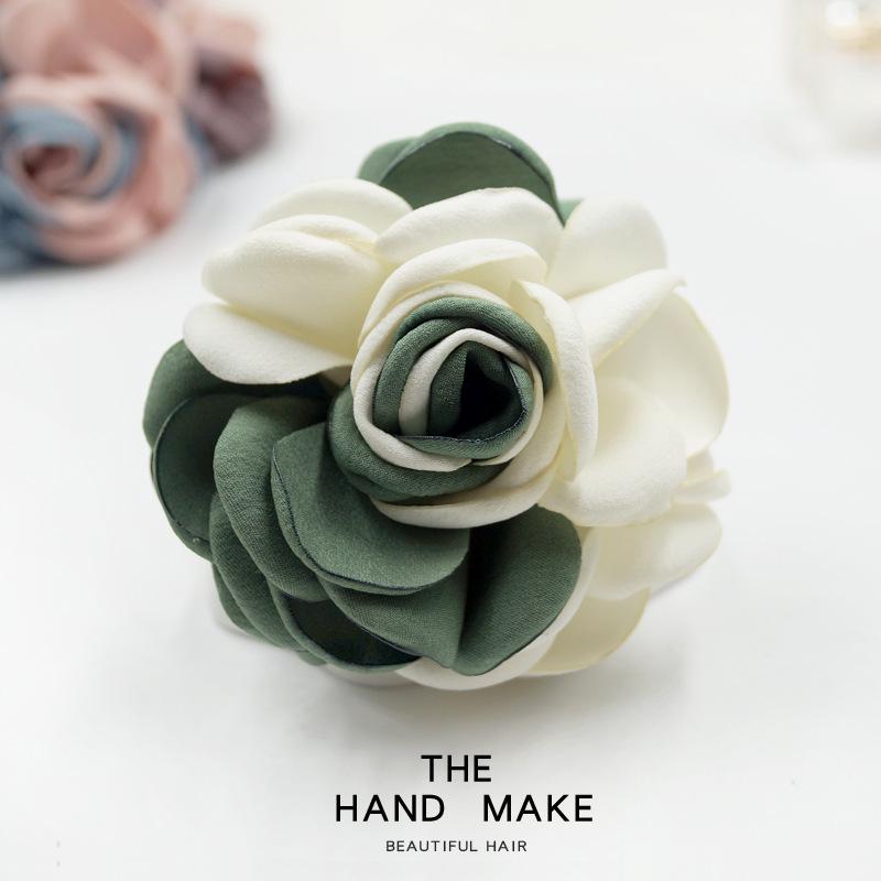 

Корейская тканевая брошь-цветок: Элегантная брошь для женских пальто и кардиганов