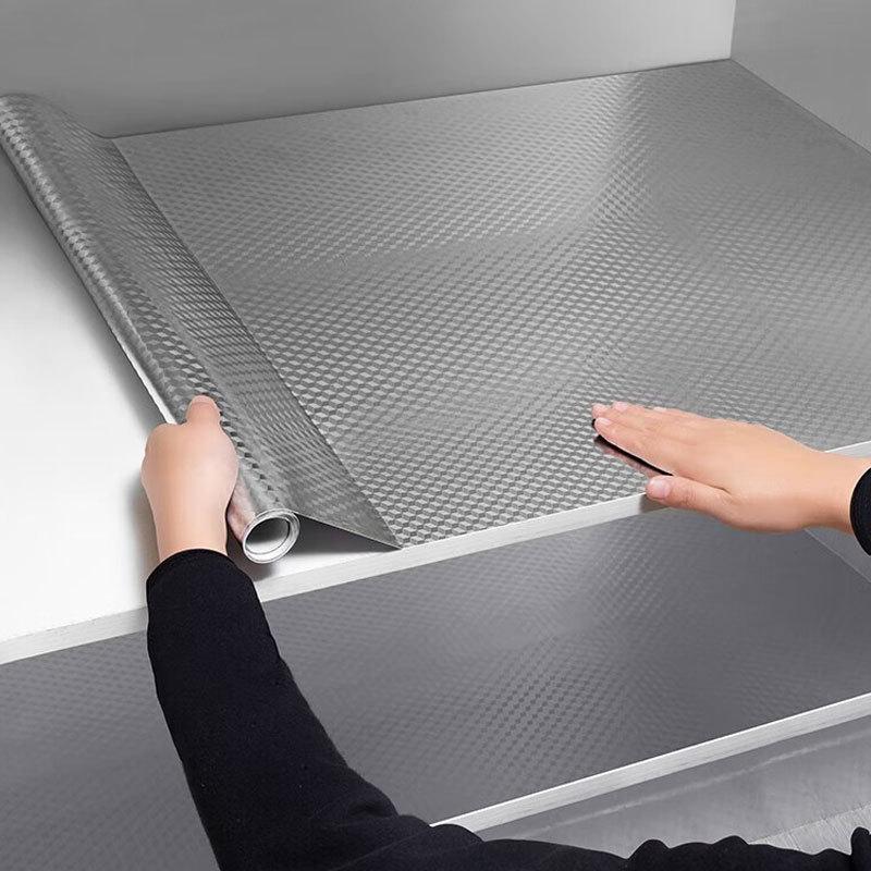 Oil-Proof Self-Adhesive Kitchen Wallpaper: Waterproof, Moisture-Proof Aluminum Foil for Cupboards, Stove, and Furniture.