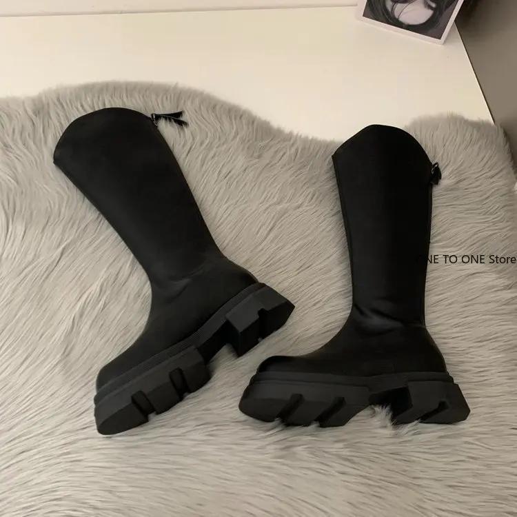 Mode 2025 Damen Stiefel mit hohem Absatz und langem Schaft Herbst/Winter Neuer Stil Dicke Sohle Grober Schaft V-Ausschnitt Reiterstiefel Schlankmachend Braun