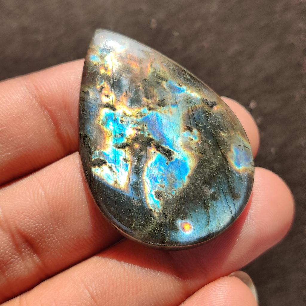 Blue Fire Big Size Natural Labradorite Cabochon Gemstone, 64.90 Carat, 44x31x5 MM Size Labradorite.