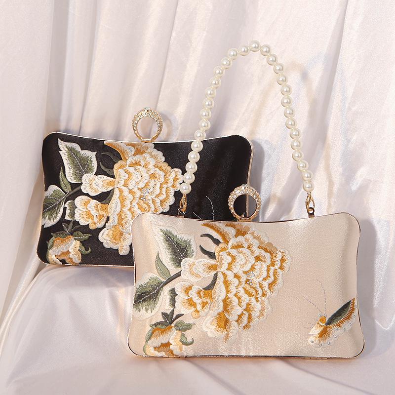 Zijden Geborduurde Avond Clutch: Retro Qipao Handtas voor Dames – 2026 Editie