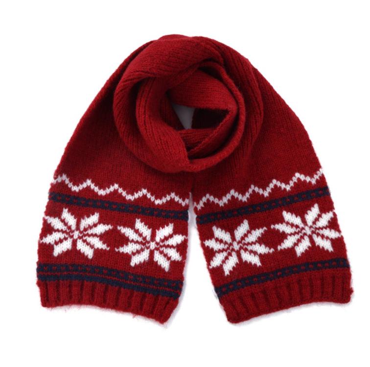 2025 Women's Retro Snowflake Wool Knitted Hat with Fleece-Lined Ear Protection