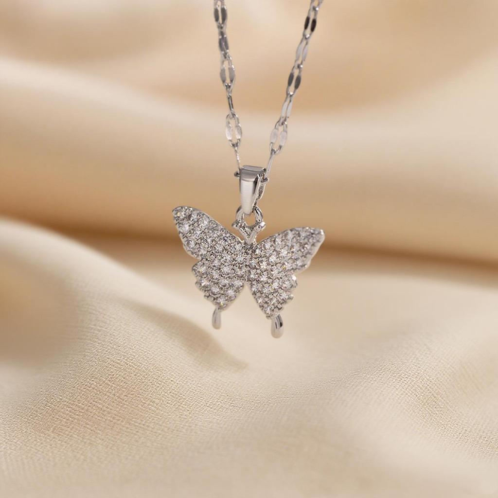 Elegant Light Luxury Zircon Necklace for Women - Gold-Plated, Simple Clavicle Chain