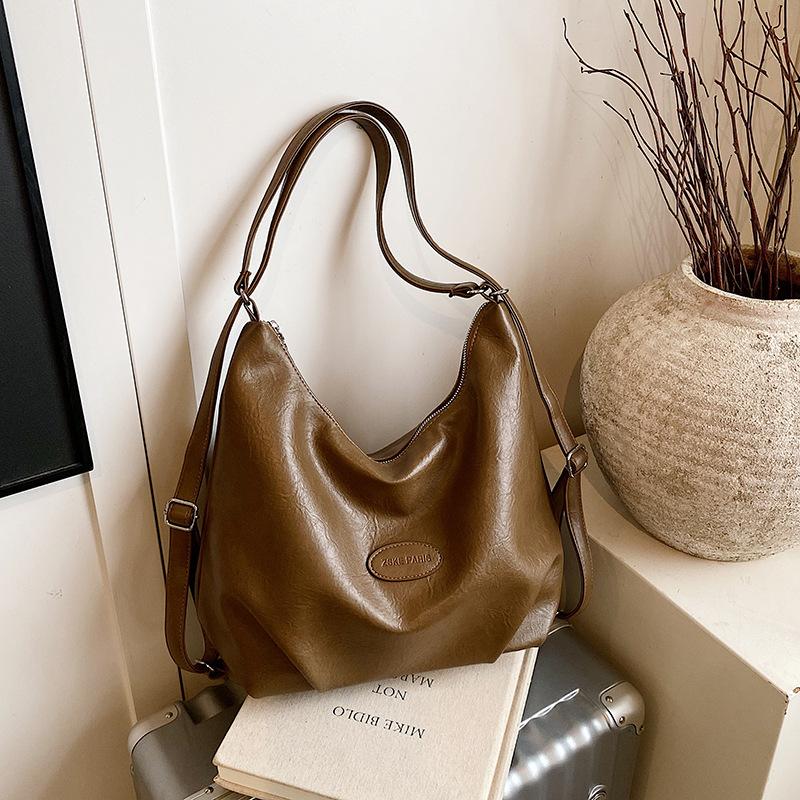 Retro Commuter Tote Bag Women's Large Capacity 2025 New Autumn and Winter Casual Shoulder Messenger Bag Multi-functional Backpack