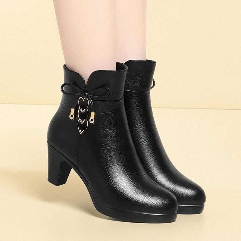 6cm 8cm Elegant Comfortable Soft Leather Plush Motorcycle Boots Winter 2025 Block High Heels Shoes Warm Ankle Boots for Office
