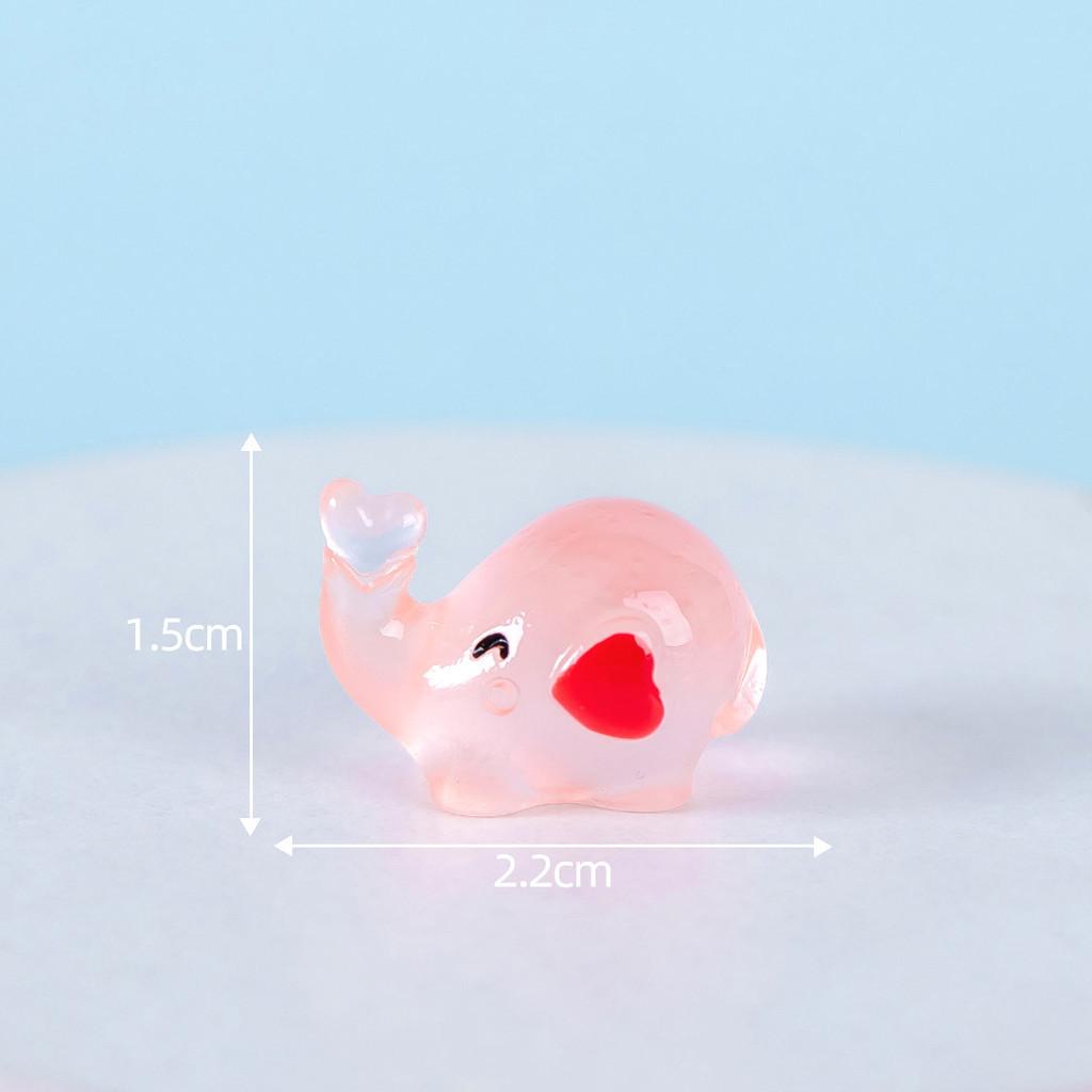 Landscape Luminous Micro Heartshaped Elephant Resin Decor Car Doll Ornament
