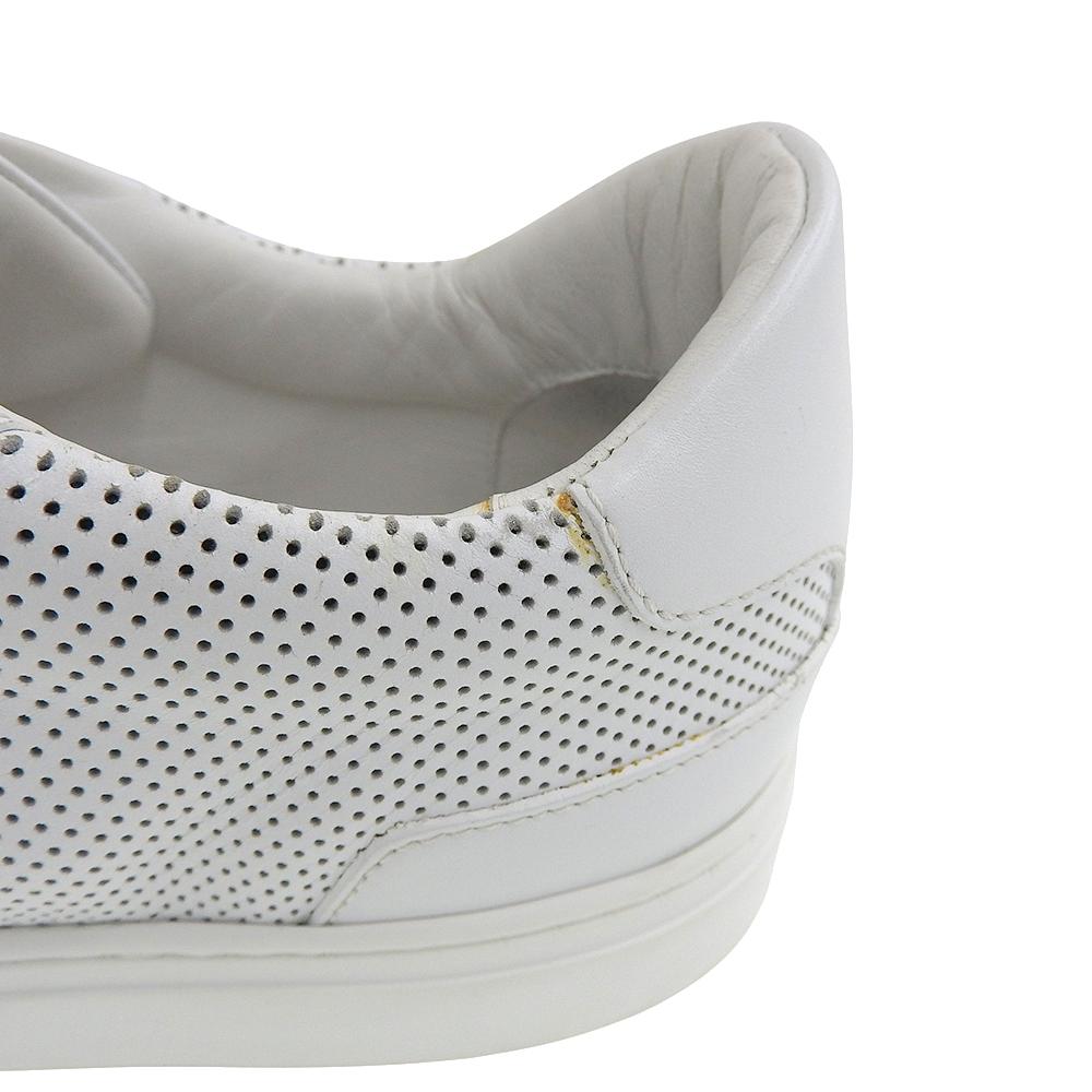 HERMES White Kelly Buckle Perforated Design Low-Top Sneakers in Calfskin and Chevre, SVHardware, Size 43 1/2 shoes 43.5 whiteUsed
