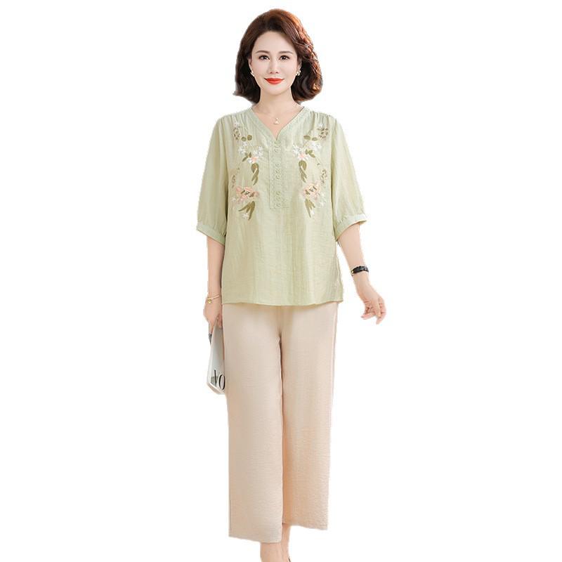Elegant Summer Cotton Linen Set: Stylish 2026 Short-Sleeved Top for Middle-Aged and Elderly Women's Fashion