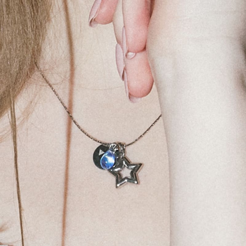 

VVV Waterdrop Star Logo Surgical Necklace BLUE