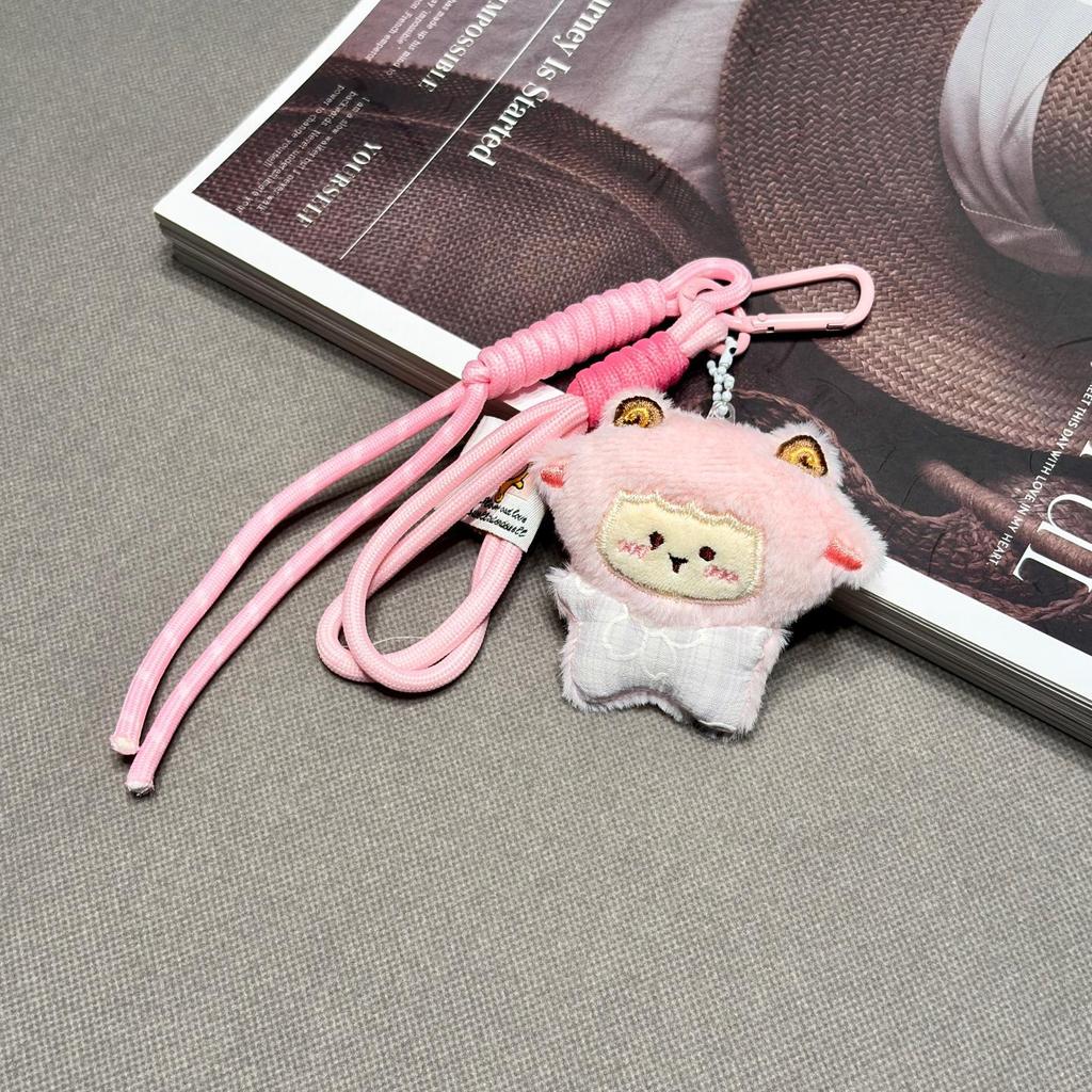 Adorable Plush Lamb Keychain - Creative Animal Bag Charm & Fashionable Ornament