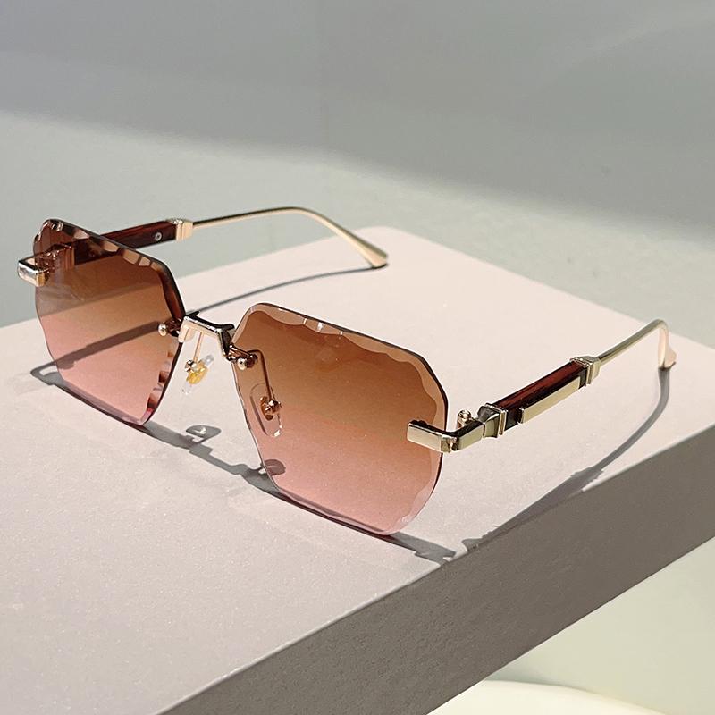 Oversized Rimless Sunglasses Men Fashion Gradient Multi-color Shades Women Trendy Luxury Brand Design Decor Sun Glasses