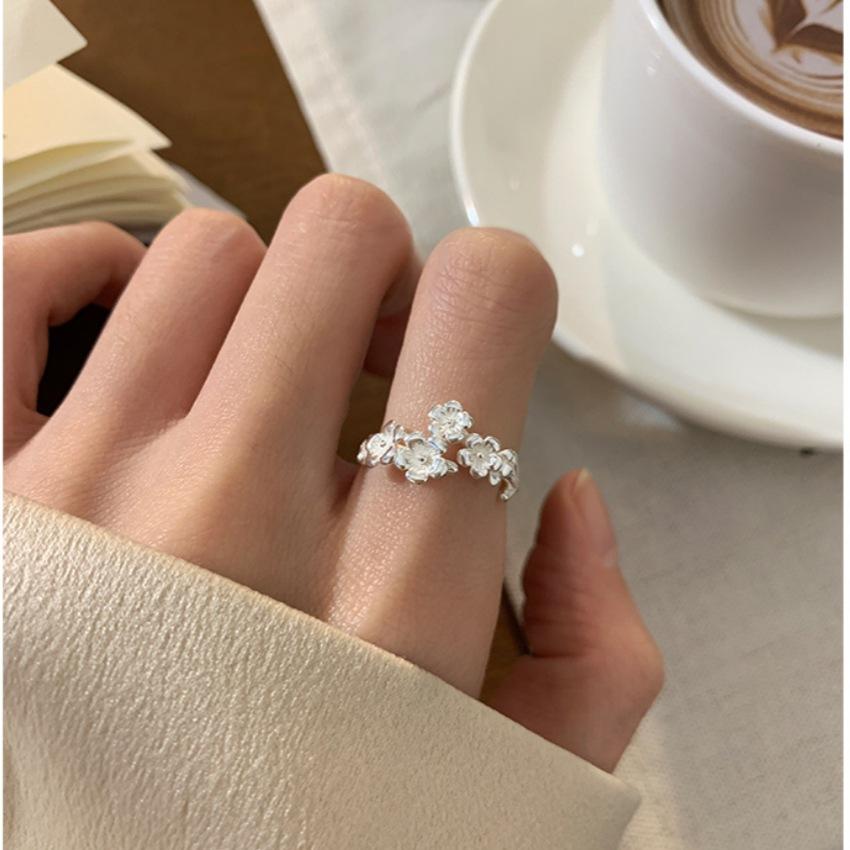925 Sterling Silver Flower Ring Niche Simple Fashion Temperament Korean Index Finger Ring Spring and Summer Ring Explosion