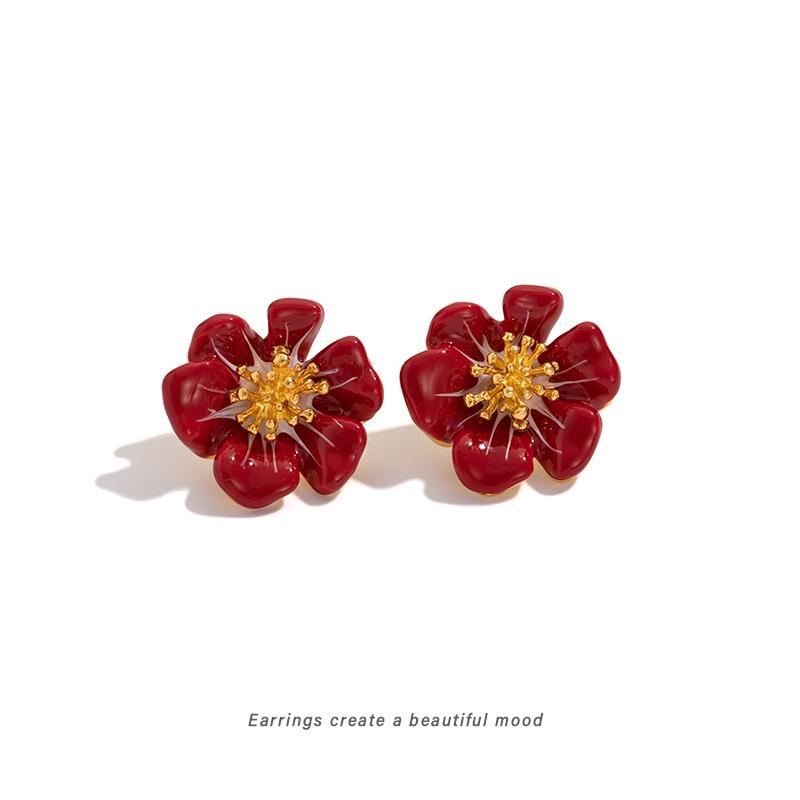 Orecchini Retrò Stile Cinese Fiore di Prugno: Raffinati Orecchini Rossi Fioriti Sbiancanti con Clip a Piastrina Bobina Zanzare per Autunno/Inverno.