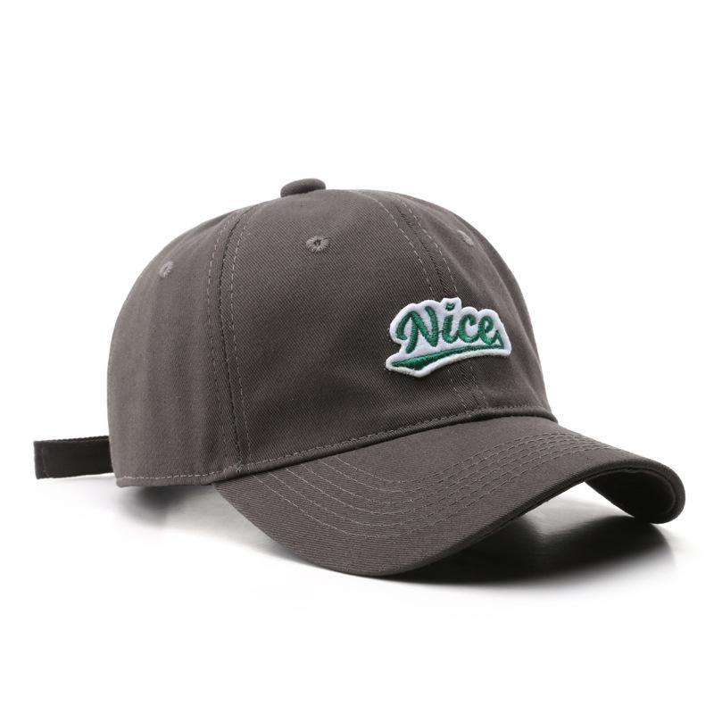 

2022 Новая модная однотонная бейсболка с перфорированной буквой и логотипом, регулируемая повседневная минималистичная ковбойская шляпа для путешествий на открытом воздухе, кепка