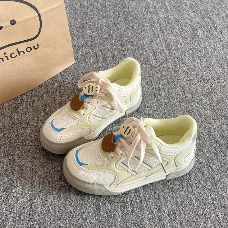 Dopamin-Plateau-Mesh-Schuhe Damen Frühling und Sommer vielseitige lässige Board-Schuhe Studenten-Cartoon-Sportschuhe