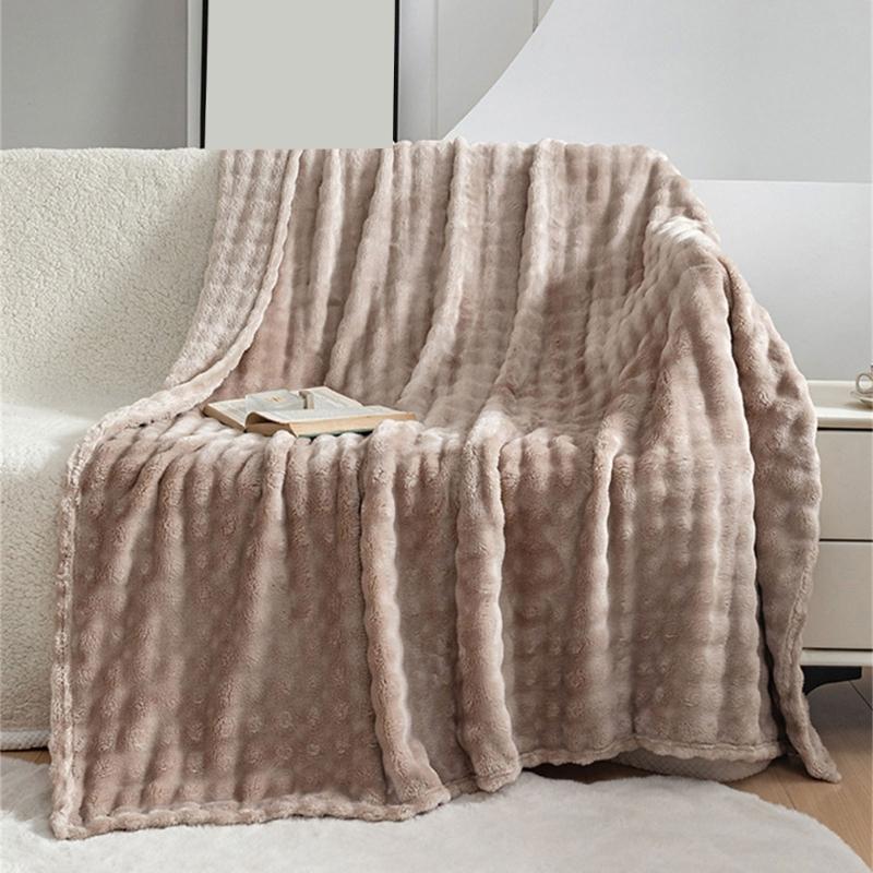 Luxury Fuzzy Plushes Blanket with Fluffys Rabbit Texture, Warm Throw Blanket for Home Decoration 100x150cm