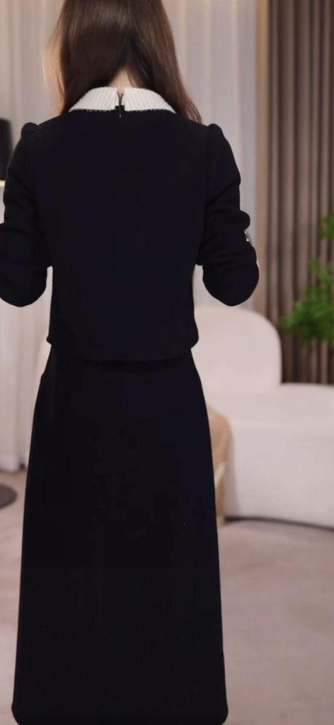 Elegant Snowflake Velvet Patchwork Dress: 2025 Autumn/Winter Age-Reducing Formal Style