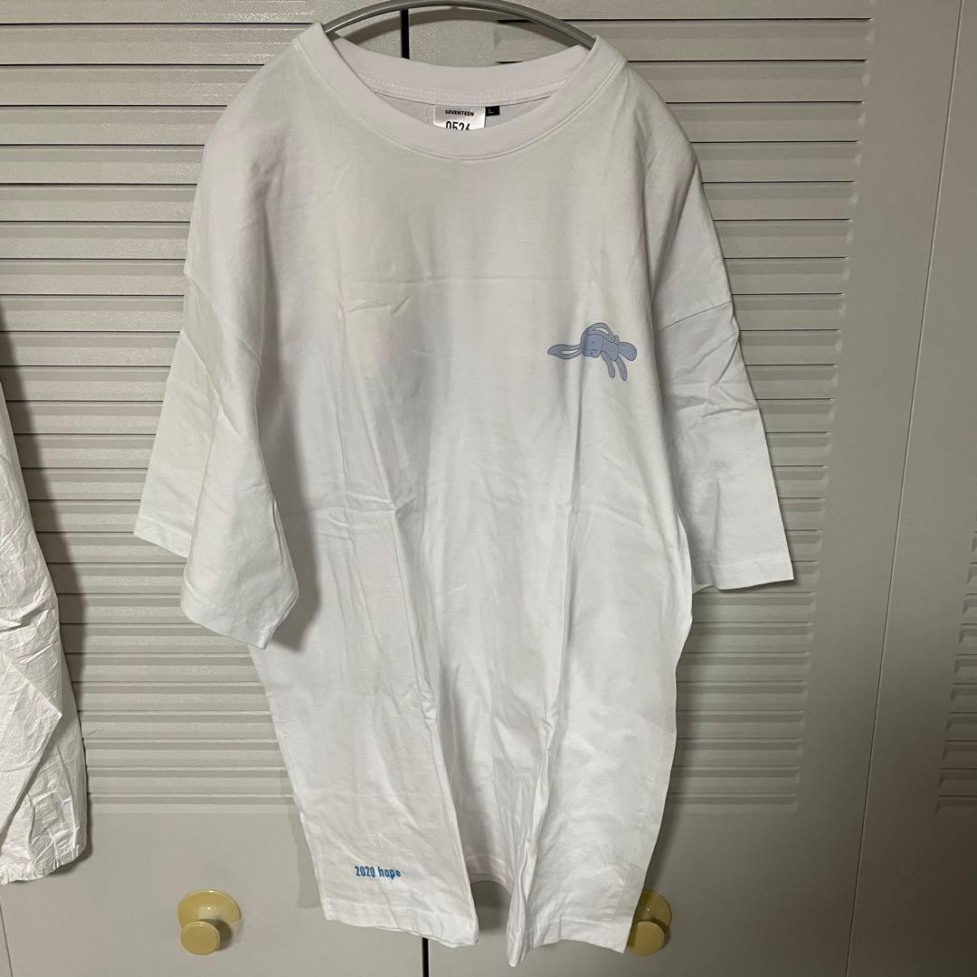 

[USED] 0526 T-SHIRT BY. SEVENTEEN Jeonghan