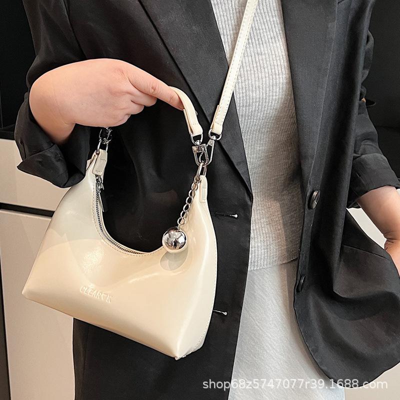 Casual Dumpling Bag Niche Crossbody Bag 2025 Spring New Trendy Underarm Bag Korean Version Commuter Korean Girl Bag