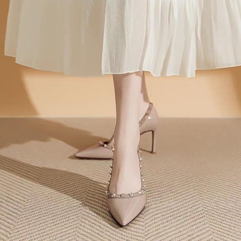 Single Shoe Fashion Pointed Toe Shallow Rivet Patent Leather Slide-In Stiletto Non-Slip Pumps