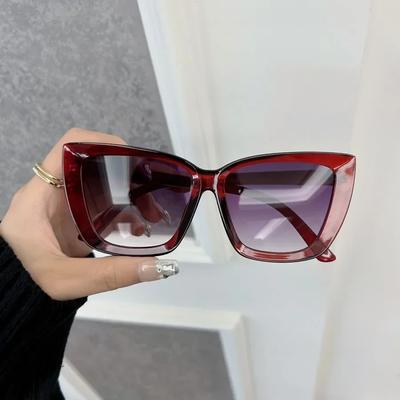 Casual Retro Cat Eye Sunglasses Women Men Vintage Square Female Male Glasses Small Frame Fashion