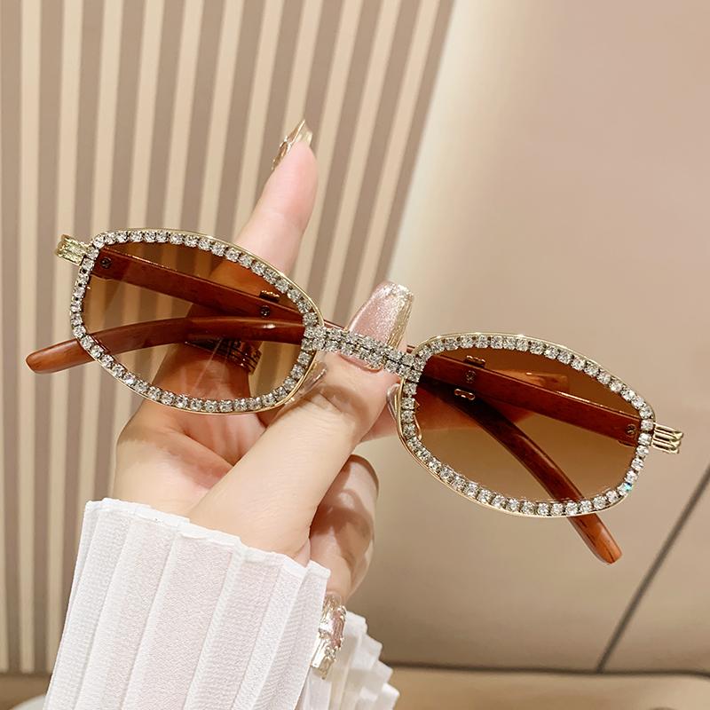New Style Oval Sunglasses For Women With Diamonds, Fashionable Retro Imitation Wood Grain Sunglasses, High-end Sun Protection Gl