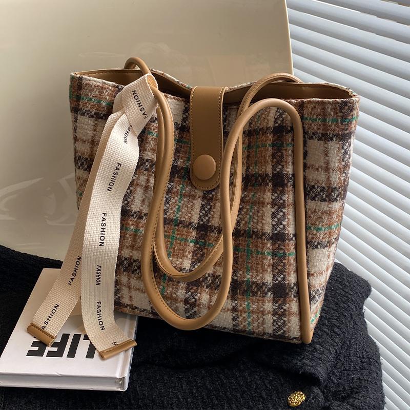 Fashion Handbag For Women Spring/Summer  New Polyester Commuting Shoulder Bag Vintage Ribbon Large Capacity Shopping Bag