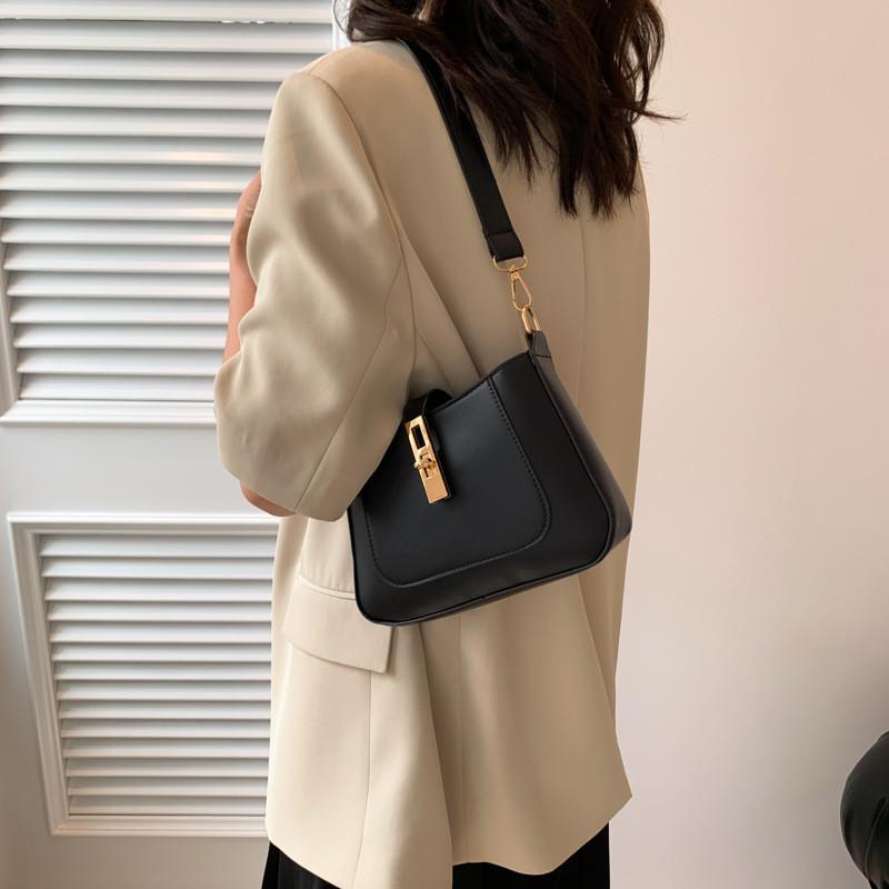 Chic Pu Leather Crossbody Bag Fashionable Summer 2023 New Trendy Shoulder Bag