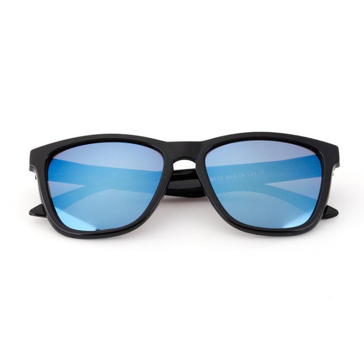 

Новые винтажные цветные солнцезащитные очки с защитой UV 400, защитные очки для активного отдыха на природе, ветрозащитные, защита от ультрафиолета, очки для хайкинга и скалолазания 1PC